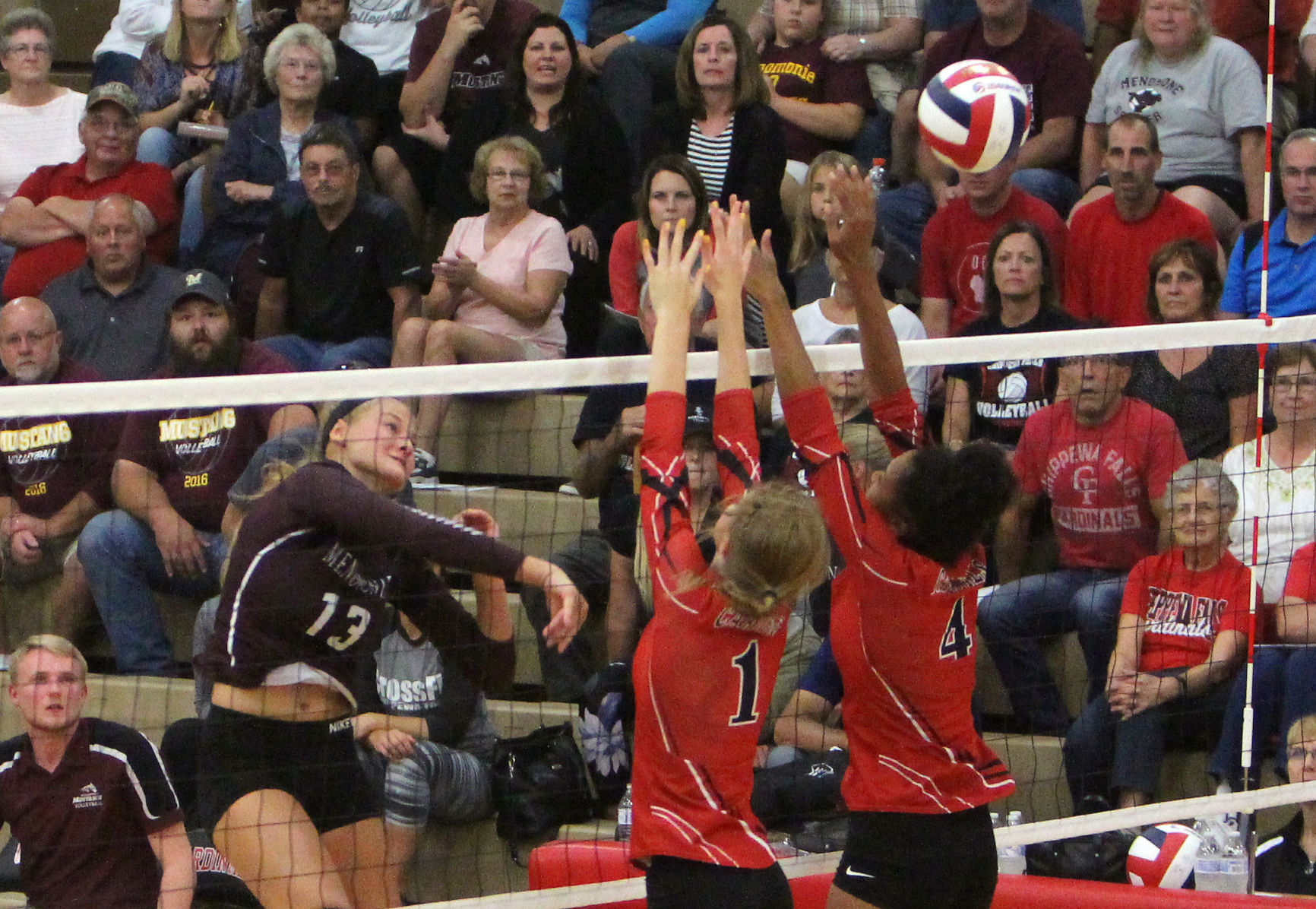Menomonie at Chi-Hi volleyball 9-6-18